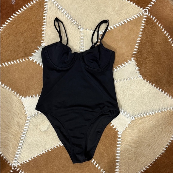 Victoria’s Secret black swimsuit size small - Picture 2 of 5